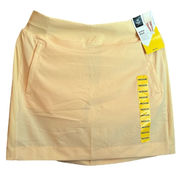 Members Mark Skort - Picture 1 of 1